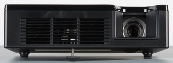 DLP-проектор ViewSonic PLED-W800, вид спереди