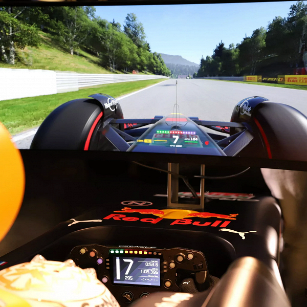 Болид «Формулы-1» без колёс и мотора за $120 тыс. Представлен гоночный симулятор Oracle Red Bull Racing RB18